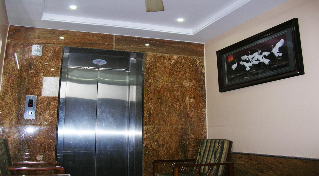 Athidhi Residency Hotel Tirupati Luaran gambar