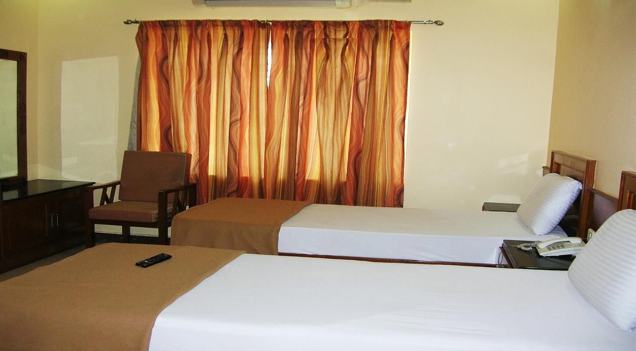 Athidhi Residency Hotel Tirupati Luaran gambar