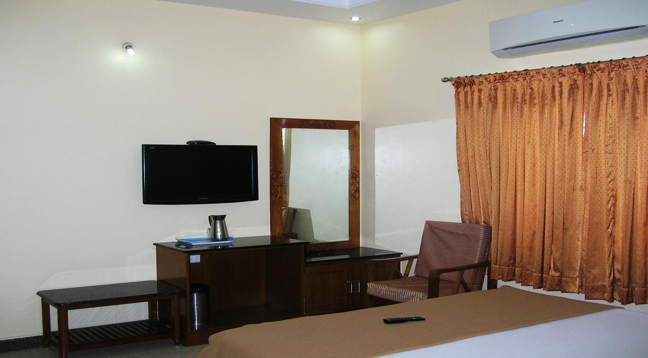 Athidhi Residency Hotel Tirupati Luaran gambar